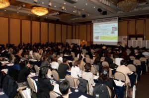 昨年の様子(昨年は350名を超え過去最大の参加者となった)