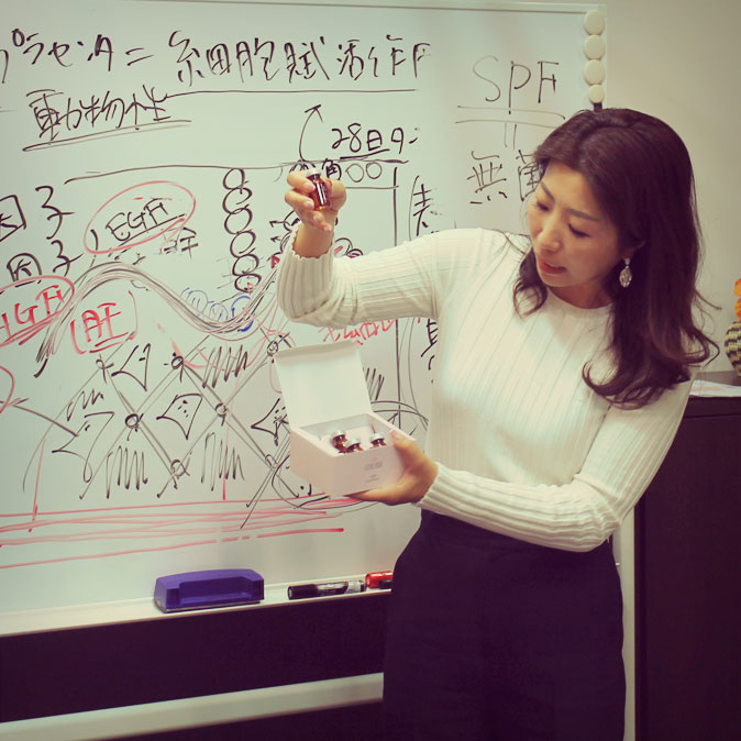 生プラセンタの実力を知る「細胞から学ぶ皮膚学・化粧品学」セミナーレポ 2 column saerepo top 20190326 peaheart