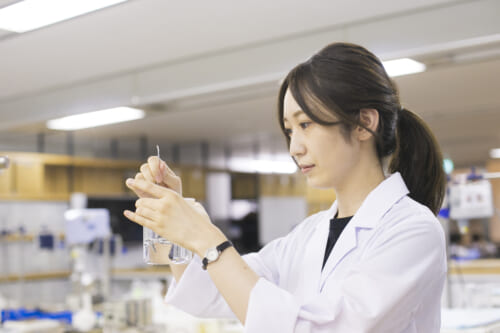 エステサロンのOEM開発|小ロット100個から叶うプライベートブランドの作り方 3 52eef869187ae55ce46d4d8197221163