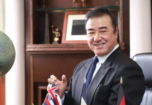 科学を理解し、心で語るサロンが勝ち抜く時代研究者との協創で美容界のレジェンドへ 3 a602a81c551173bd9d2b704b18058e73